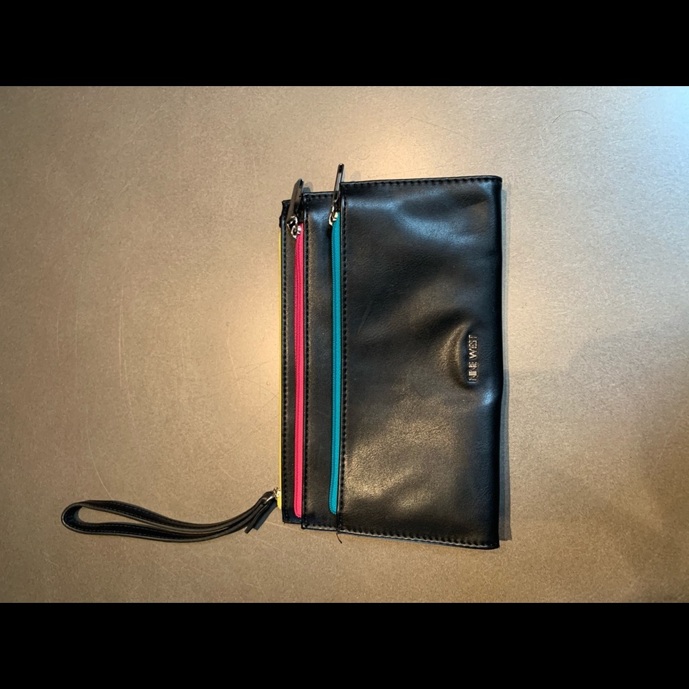 Nine West wallet